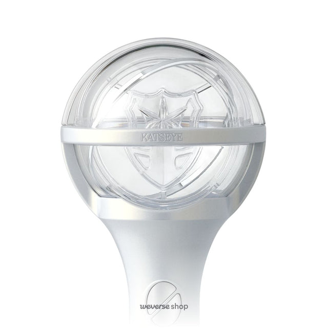 KATSEYE Official Lightstick on the Wildworld Tour: How the Eyelighter Became Essential Merch for the Four-Member Era