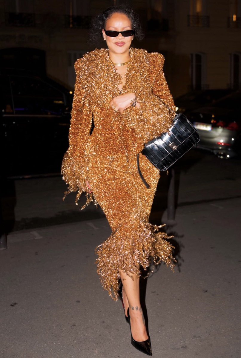 The Ferragamo Hug Bag Is Quietly Becoming the Modern Classic American Women Actually Carry