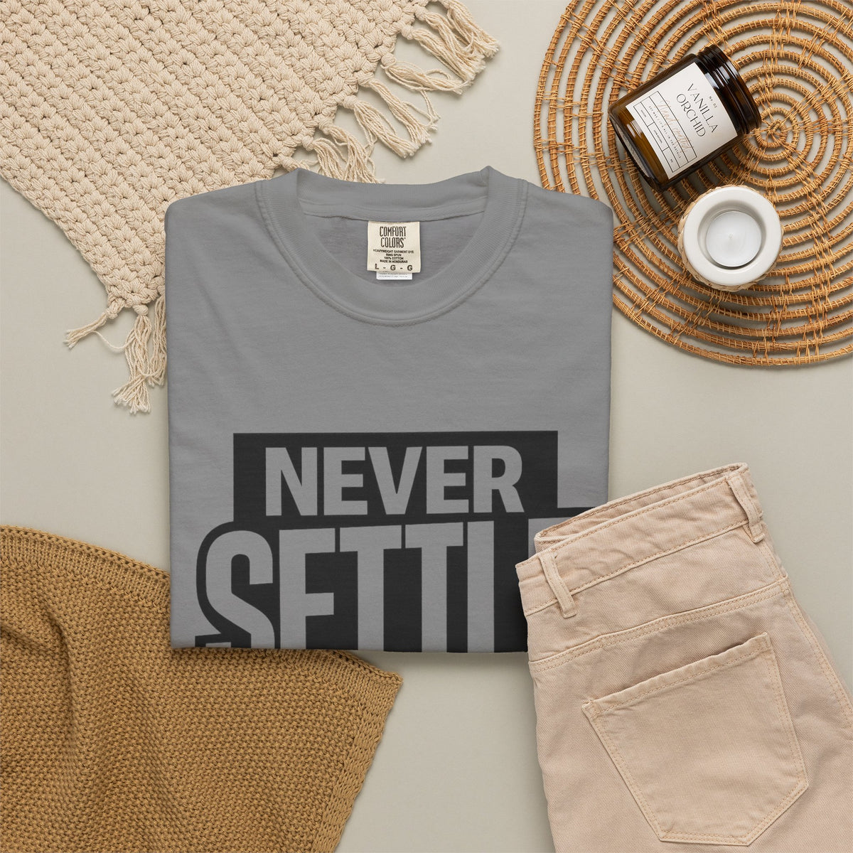 Never Settle T-Shirt — Bold Motivational Graphic Tee