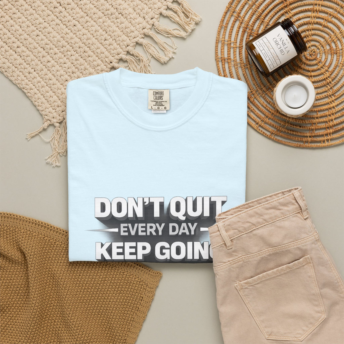 Motivational T-Shirt - "Don't Quit Every Day, Keep Going" Inspirational Tee
