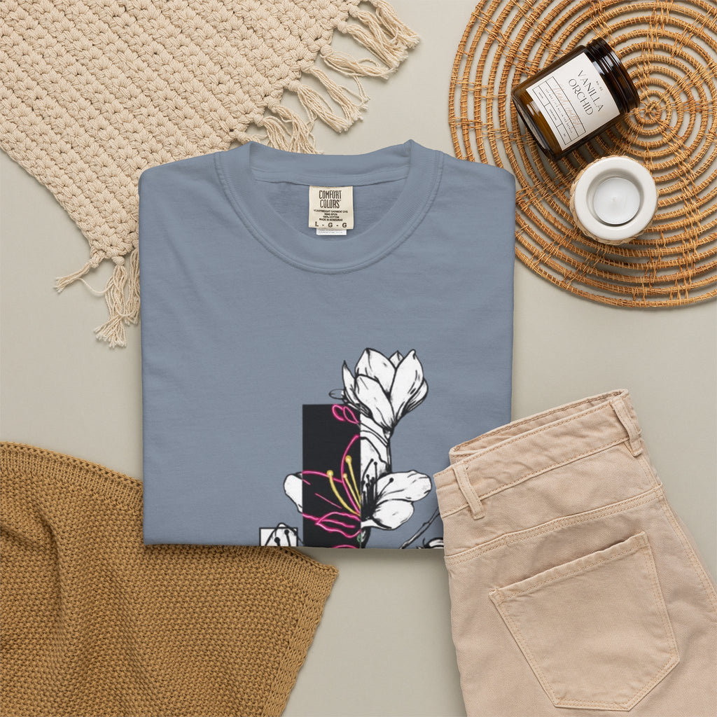Floral Minimalist T-Shirt — Black Bar Magnolia Graphic