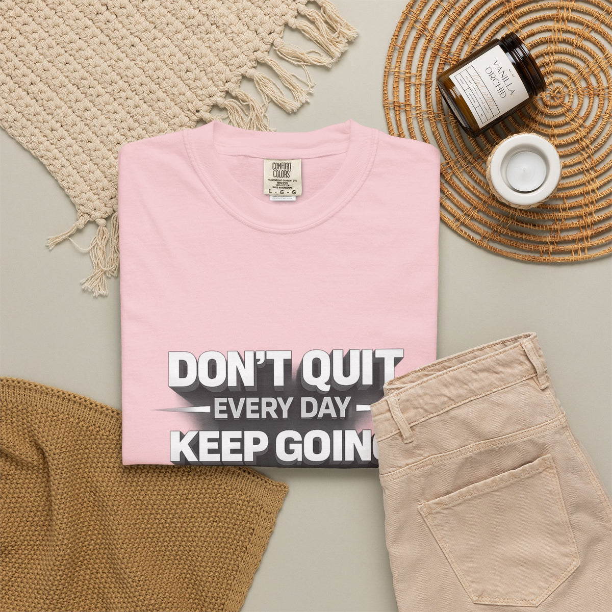 Motivational T-Shirt - "Don't Quit Every Day, Keep Going" Inspirational Tee